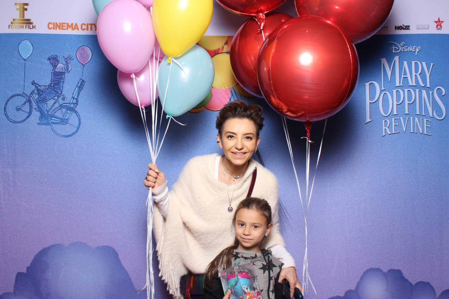 48381169_1981157342000157_4737413721364627456_o