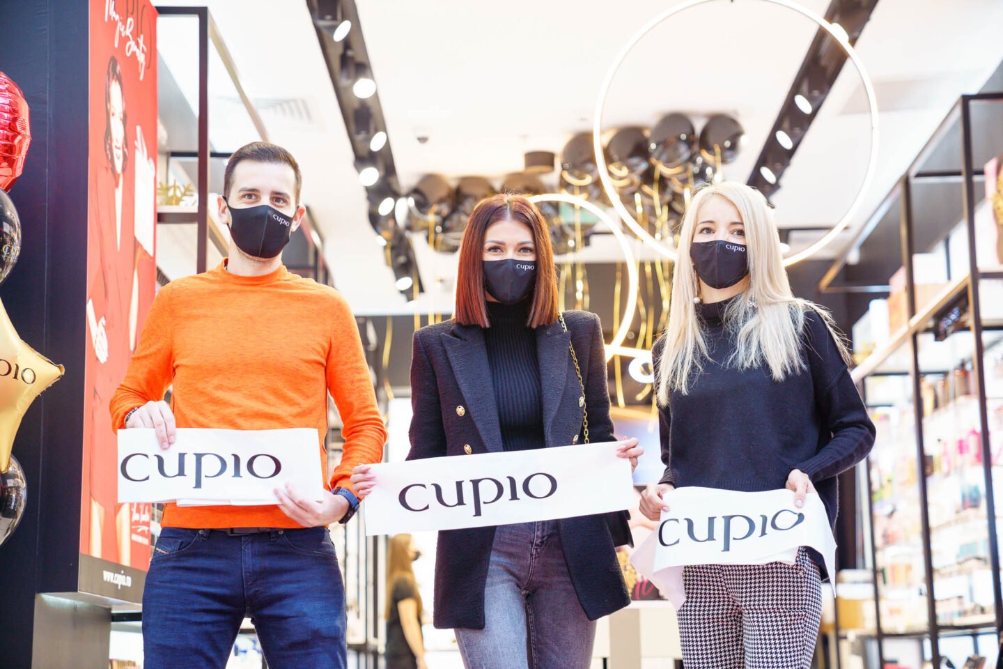 Mihnea Ratte www.instagram.com/mihnearatte/