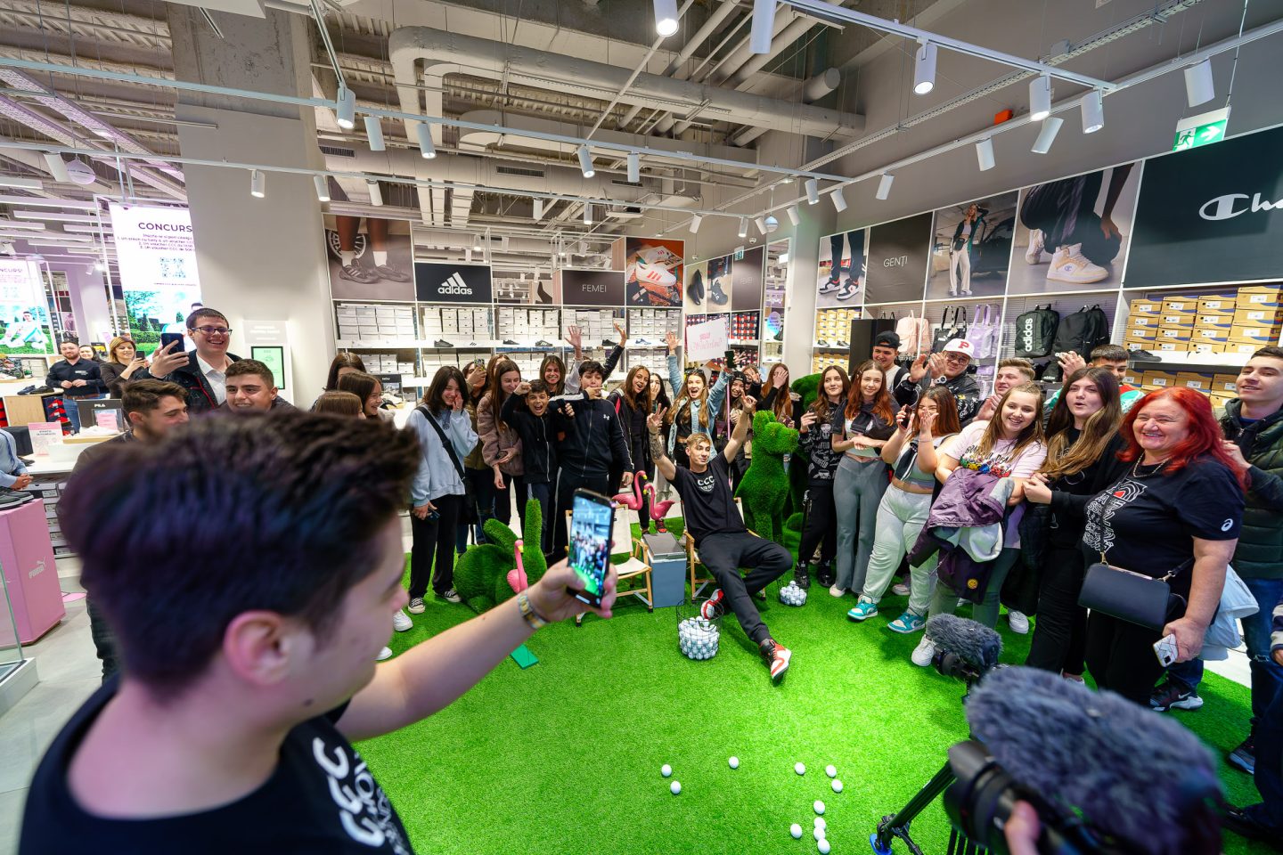 335422330_874123353880479_1825381294968415289_n